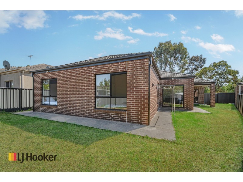 26 Ardsley Circuit, Craigieburn VIC 3064