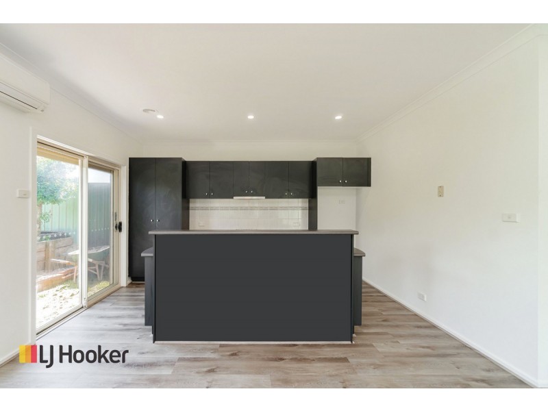 6 Aberfeldie Place, Craigieburn VIC 3064