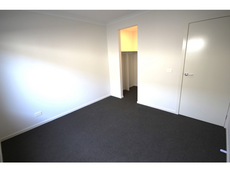 29 Lasio Way, Donnybrook VIC 3064