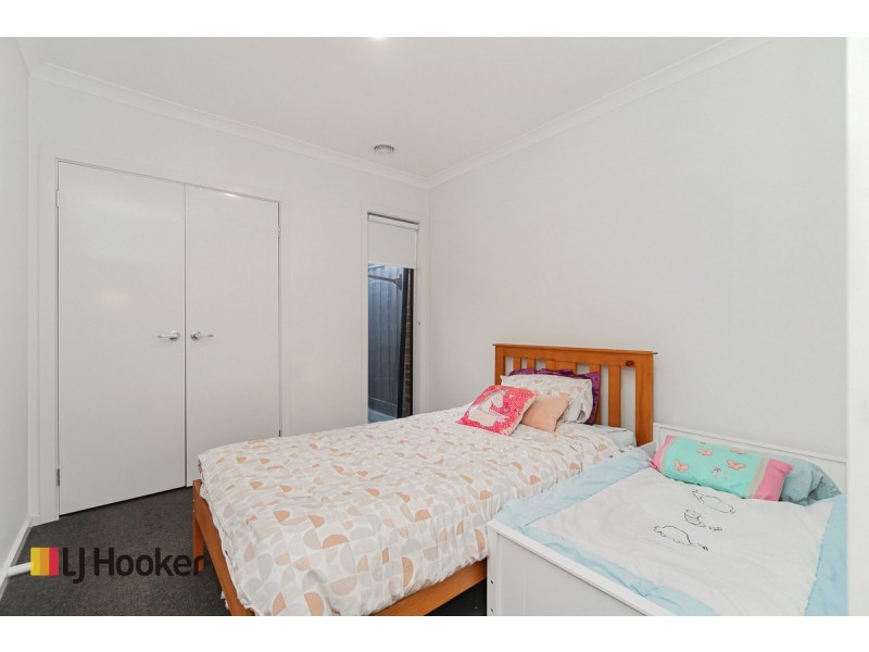 10 Luppino Street, Donnybrook VIC 3064