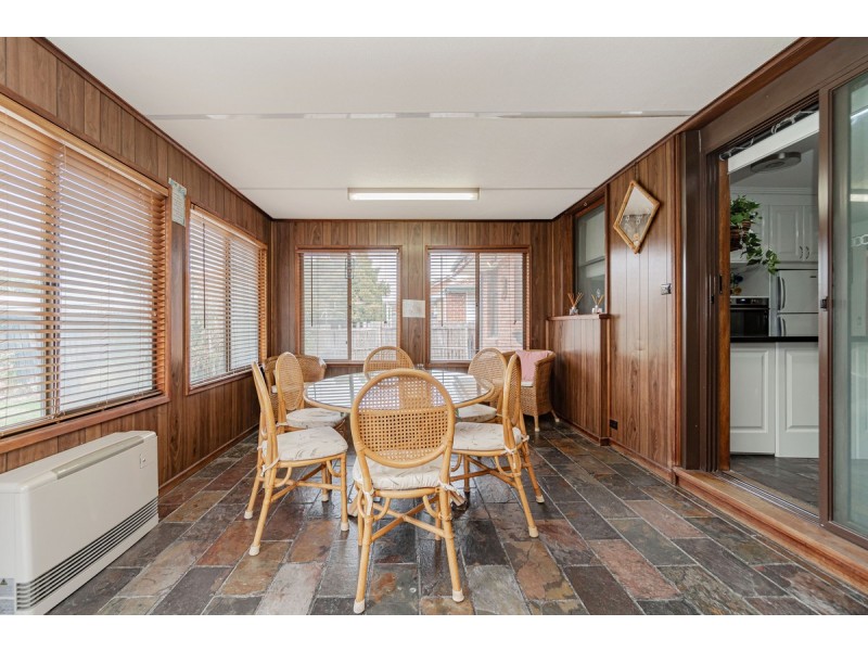 24 Landy Road, Jacana VIC 3047