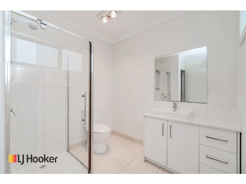 5 Densham Way, Craigieburn VIC 3064