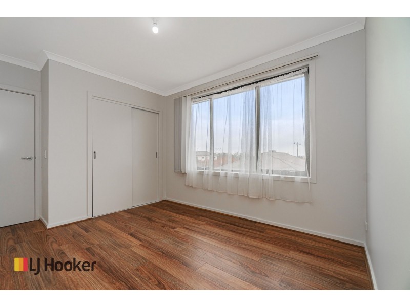 5 Densham Way, Craigieburn VIC 3064