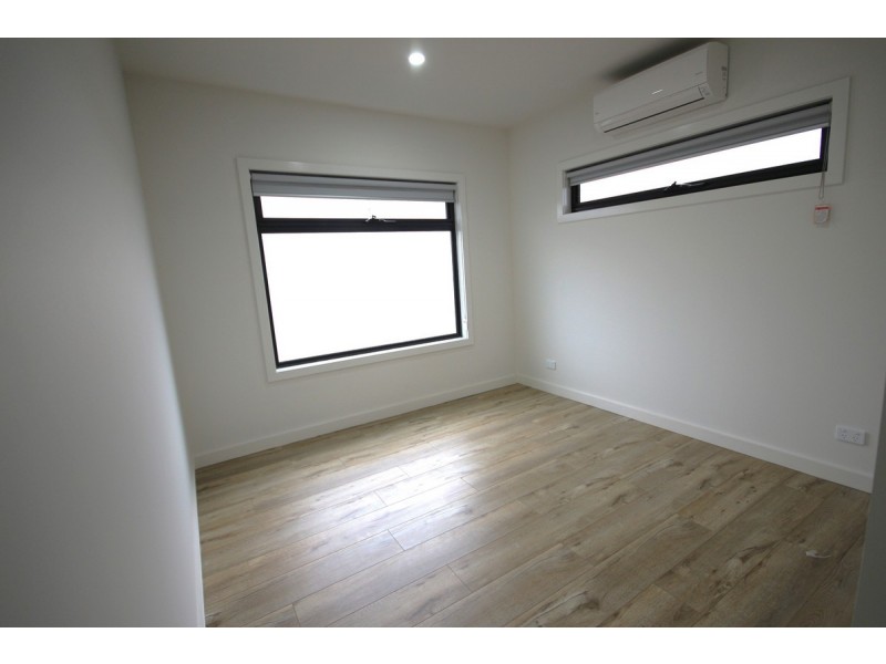 10a Parwan Court, Meadow Heights VIC 3048