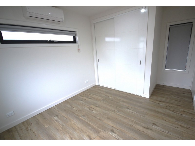 10a Parwan Court, Meadow Heights VIC 3048