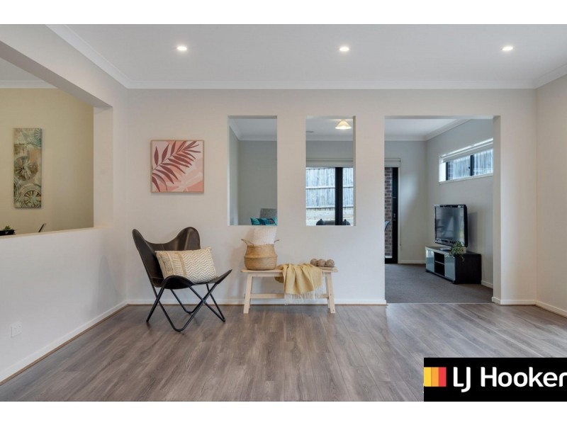 45 Welland Drive, Mickleham VIC 3064