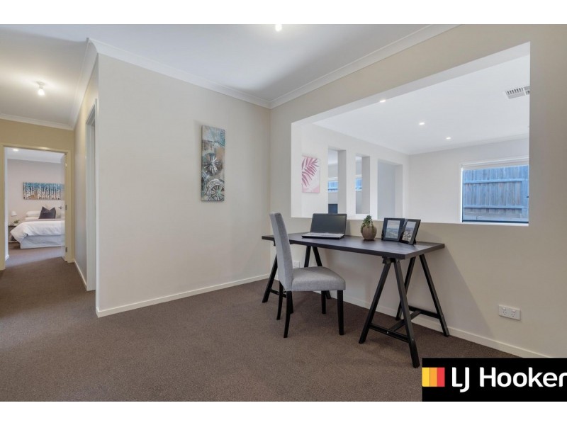 45 Welland Drive, Mickleham VIC 3064