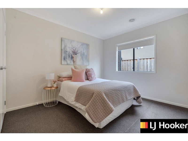 45 Welland Drive, Mickleham VIC 3064