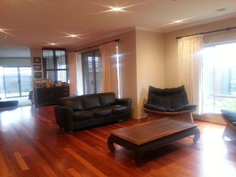 33 Wattletree St, Craigieburn VIC 3064