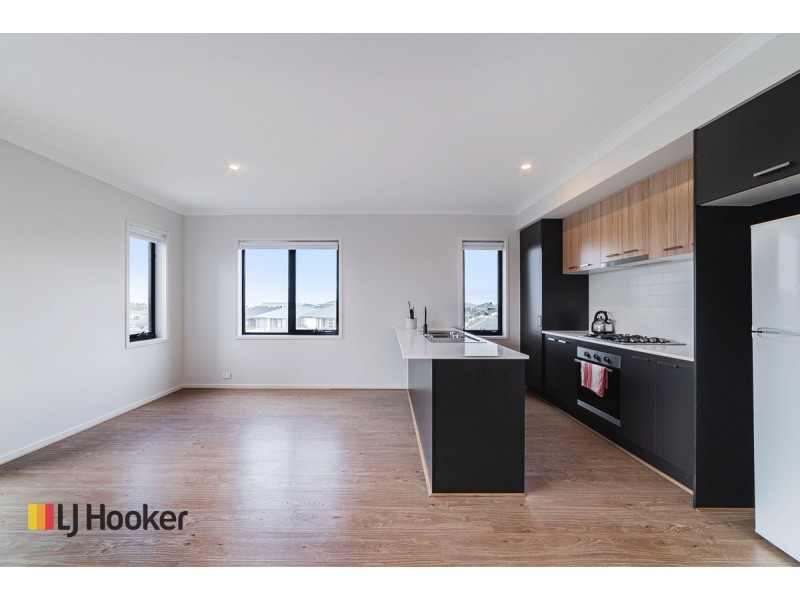 1 Ometepe Walk, Craigieburn VIC 3064