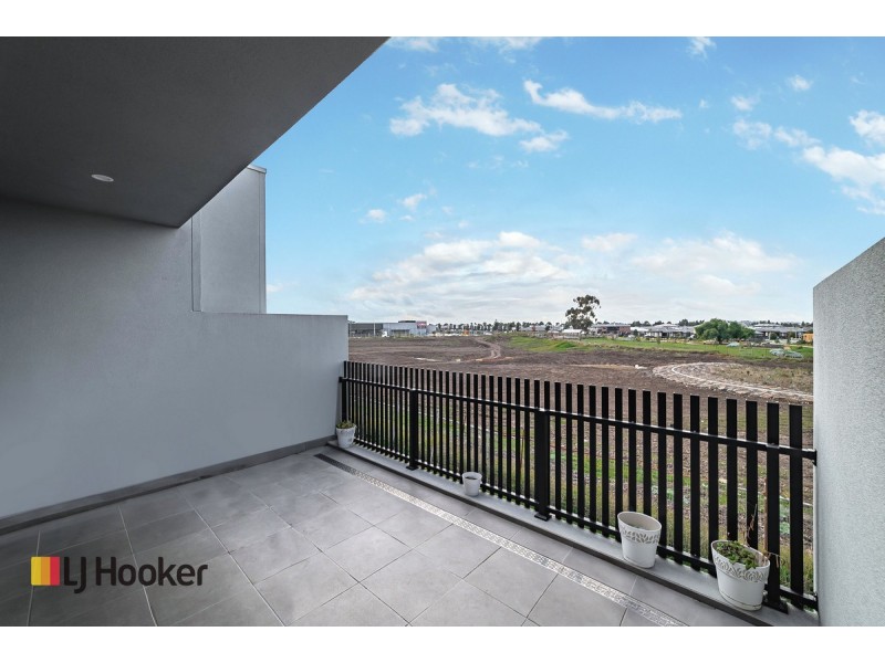 1 Ometepe Walk, Craigieburn VIC 3064