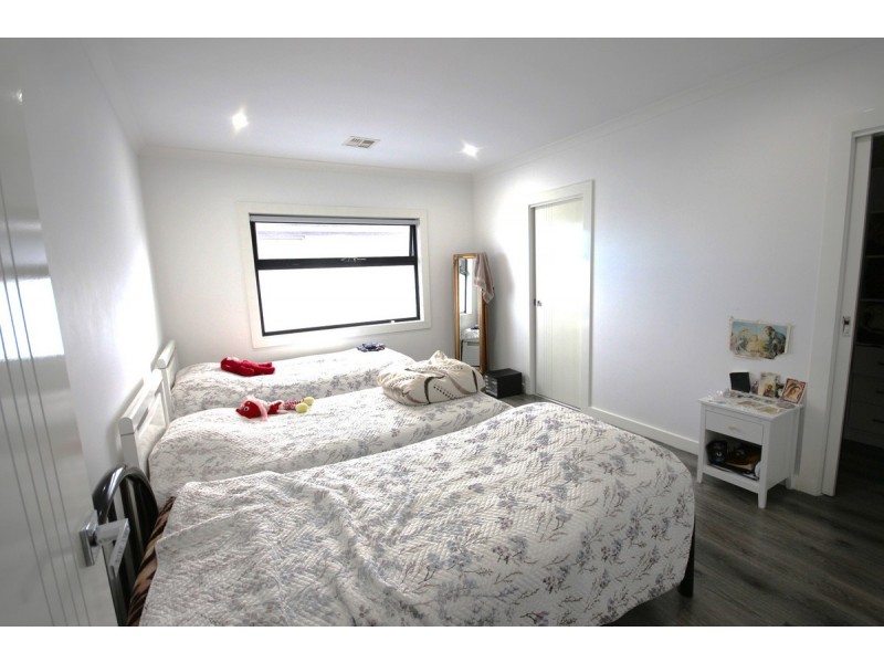 23 Accolade Drive, Craigieburn VIC 3064