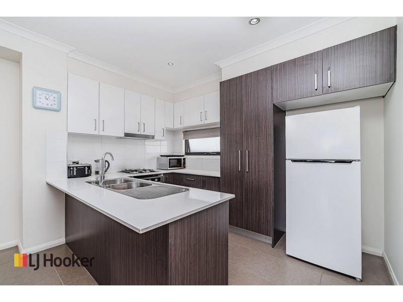 52 Brunswick Crescent, Craigieburn VIC 3064