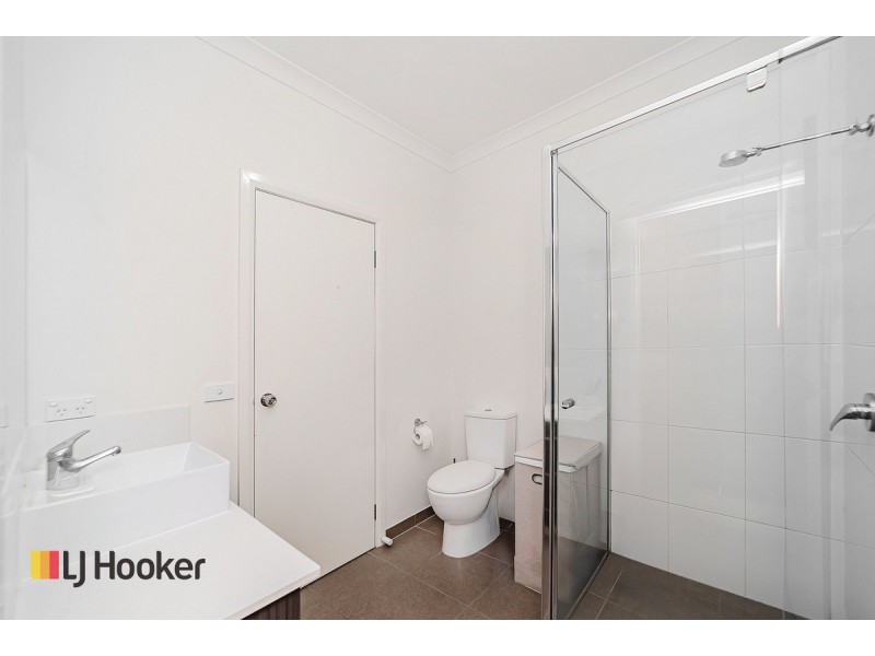 52 Brunswick Crescent, Craigieburn VIC 3064