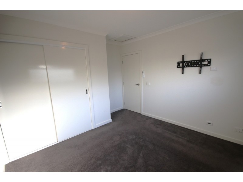 2/34 Granville Street, Glenroy VIC 3046