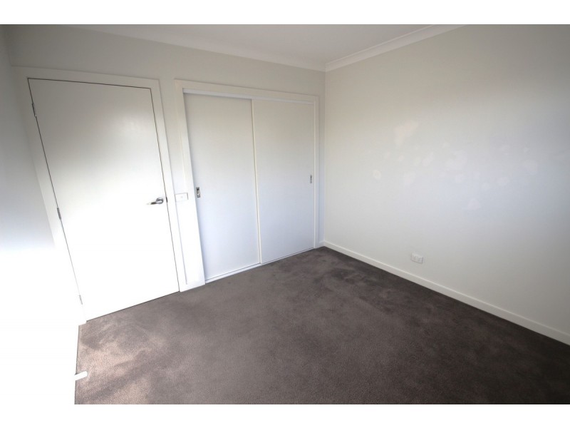 2/34 Granville Street, Glenroy VIC 3046