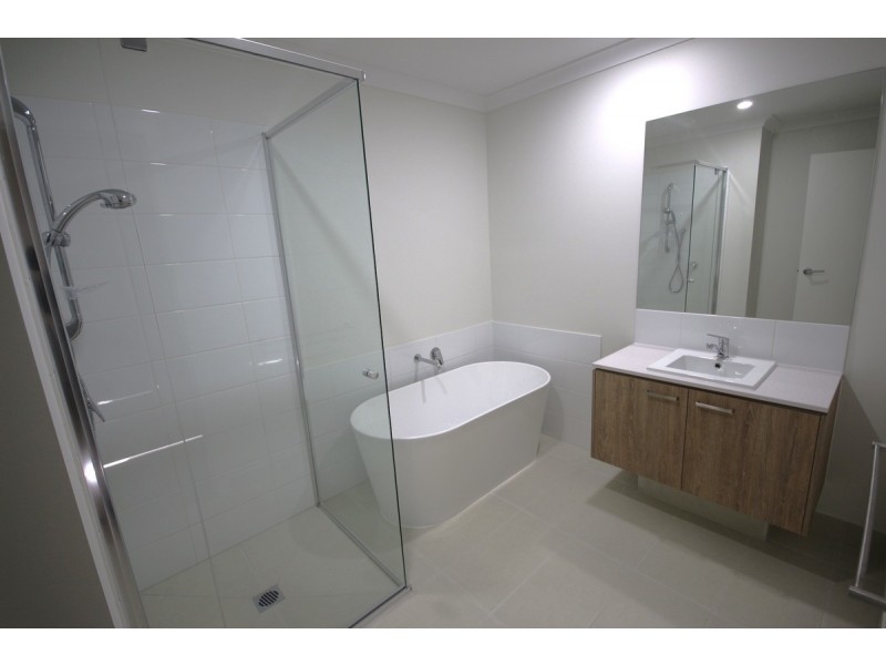 280 Highlander Drive, Craigieburn VIC 3064