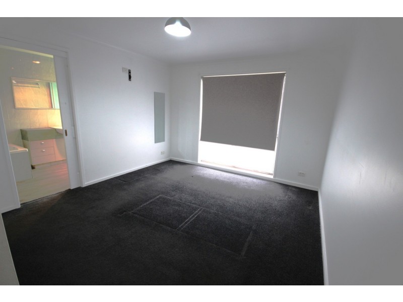 10 Dartmoor Court, Craigieburn VIC 3064