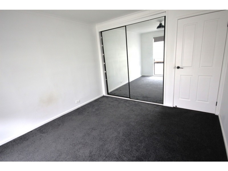 10 Dartmoor Court, Craigieburn VIC 3064
