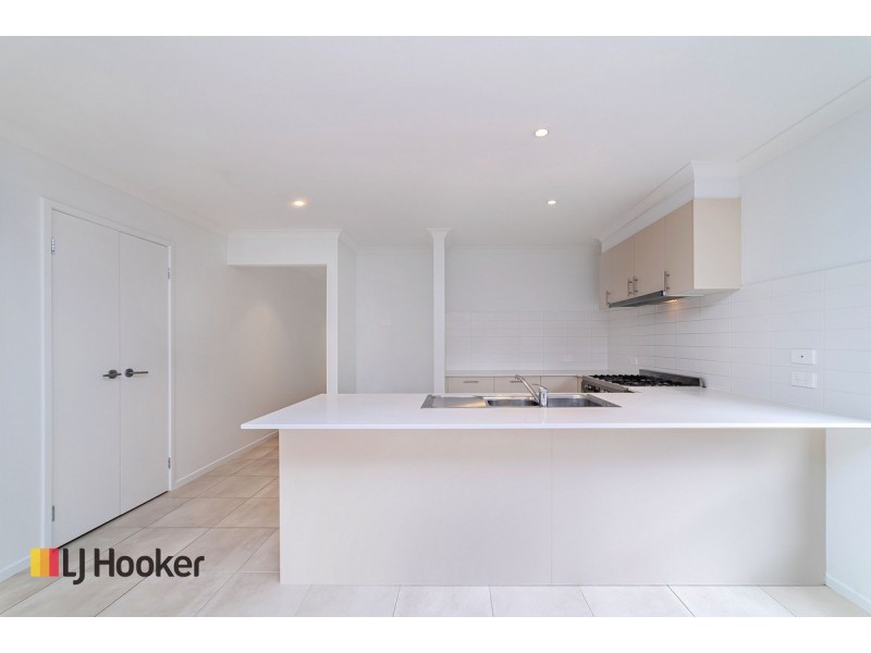 19 Highfield Drive, Mickleham VIC 3064