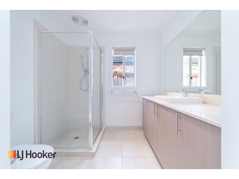 19 Highfield Drive, Mickleham VIC 3064