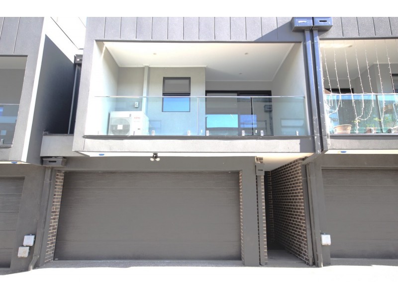 3/69 Dawnview Crescent, Roxburgh Park VIC 3064