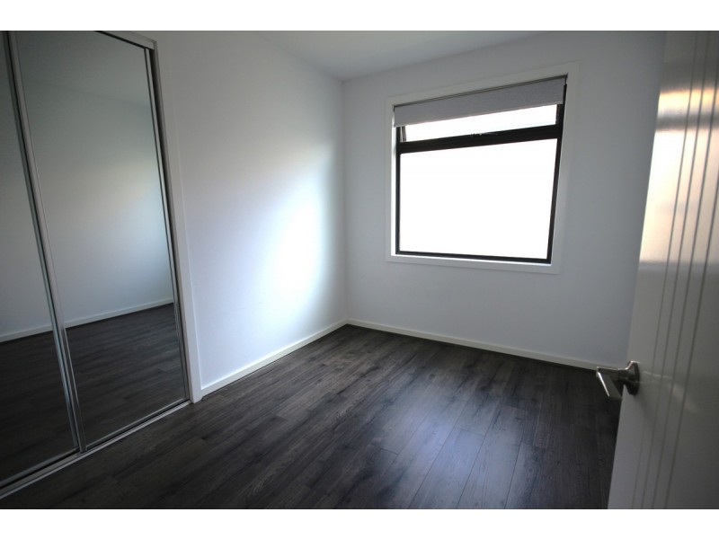 3/69 Dawnview Crescent, Roxburgh Park VIC 3064