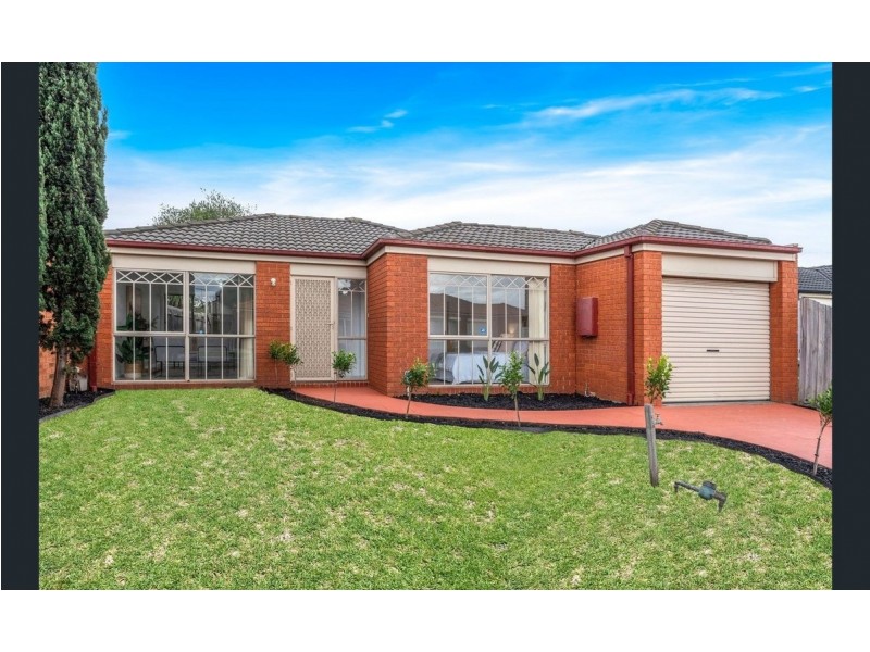29 Marne Drive, Roxburgh Park VIC 3064