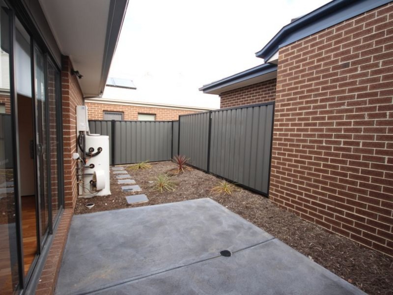 2 Vision Road, Craigieburn VIC 3064