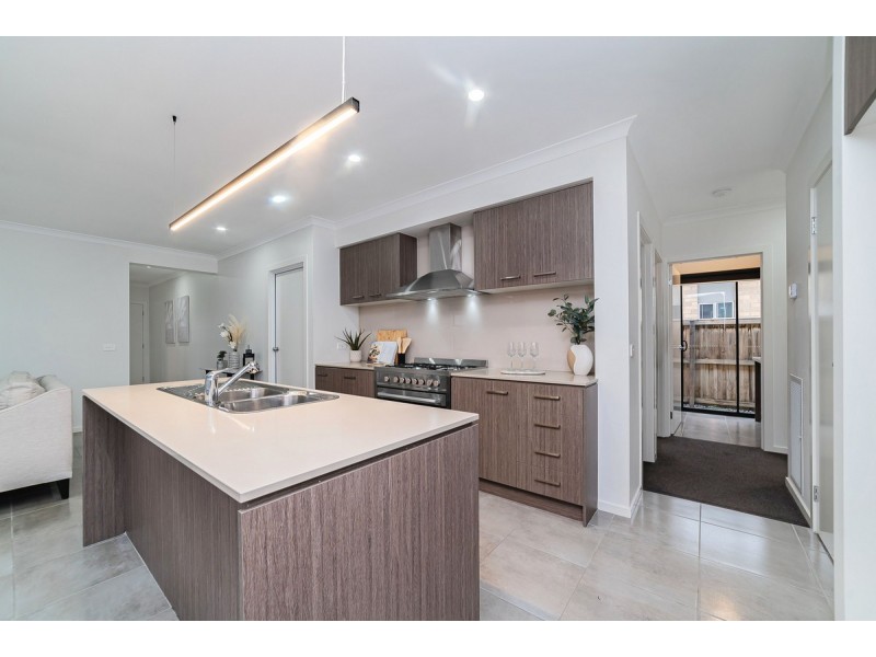 74 Brossard Road, Mickleham VIC 3064