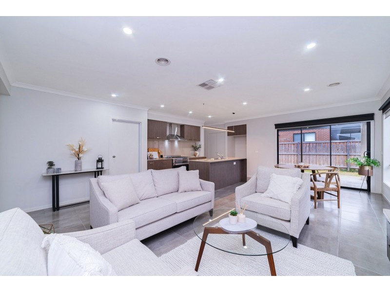 74 Brossard Road, Mickleham VIC 3064