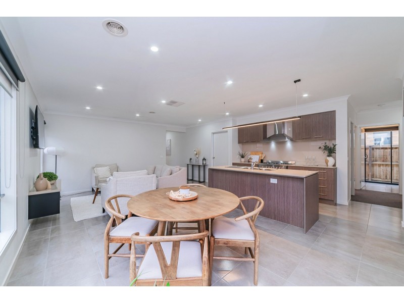 74 Brossard Road, Mickleham VIC 3064