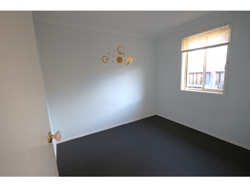 8 Bodmin Court, Craigieburn VIC 3064