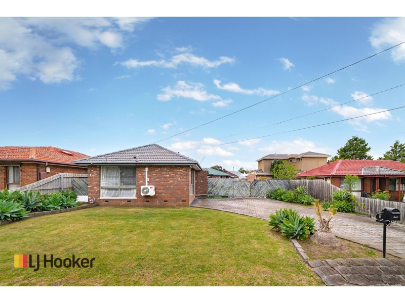 5 Telford Court, Meadow Heights VIC 3048