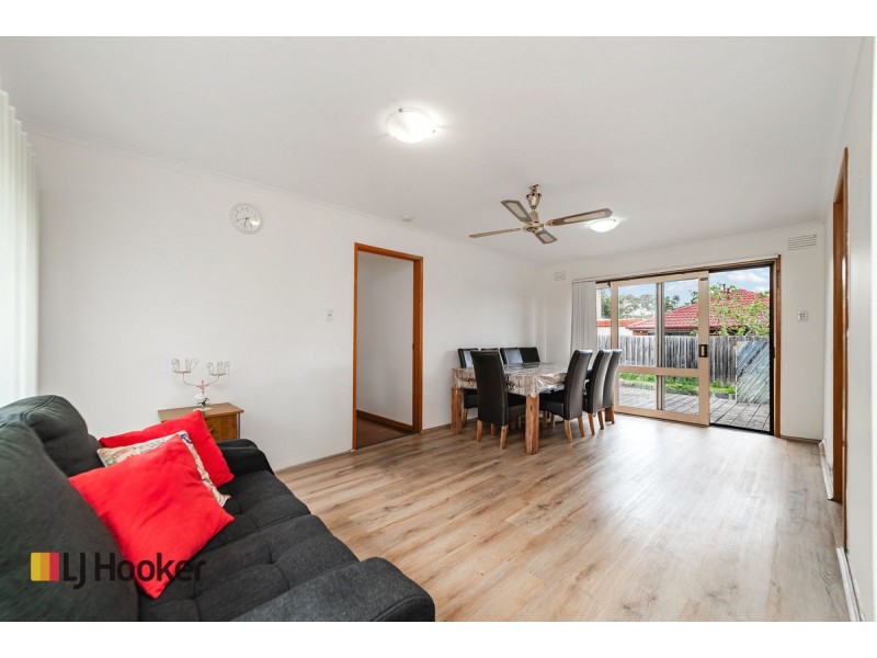 5 Telford Court, Meadow Heights VIC 3048