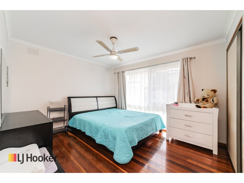 5 Telford Court, Meadow Heights VIC 3048