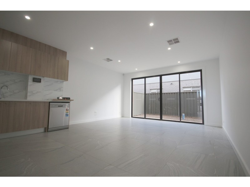 25 Accolade Drive, Craigieburn VIC 3064