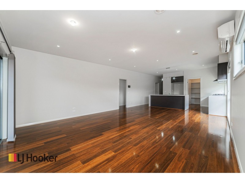 23 Baronial Way, Craigieburn VIC 3064