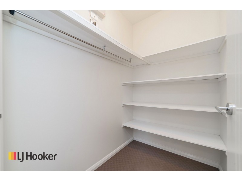 23 Baronial Way, Craigieburn VIC 3064