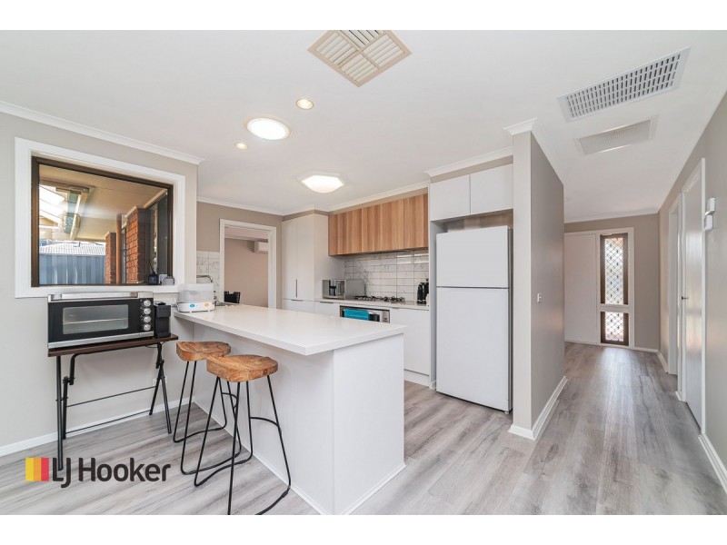35 Medway Road, Craigieburn VIC 3064