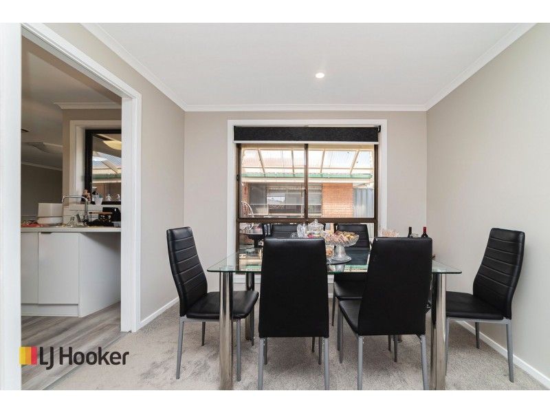 35 Medway Road, Craigieburn VIC 3064