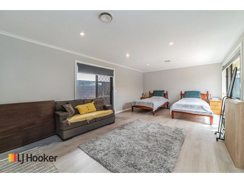 35 Medway Road, Craigieburn VIC 3064