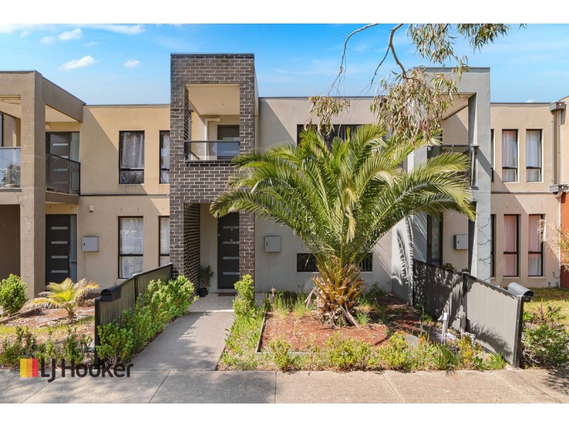 102 Newbury Boulevard, Craigieburn VIC 3064