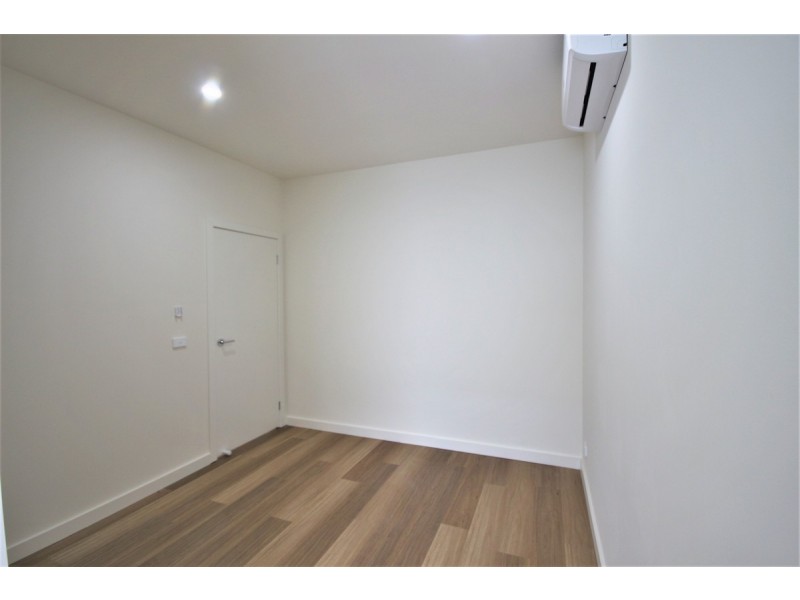 17 Tribute Road, Craigieburn VIC 3064