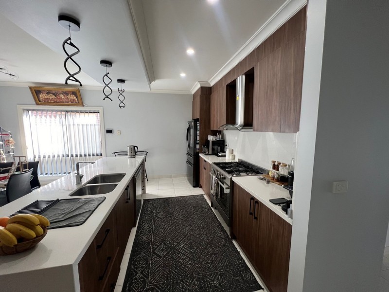 3 Viewside Crescent, Craigieburn VIC 3064