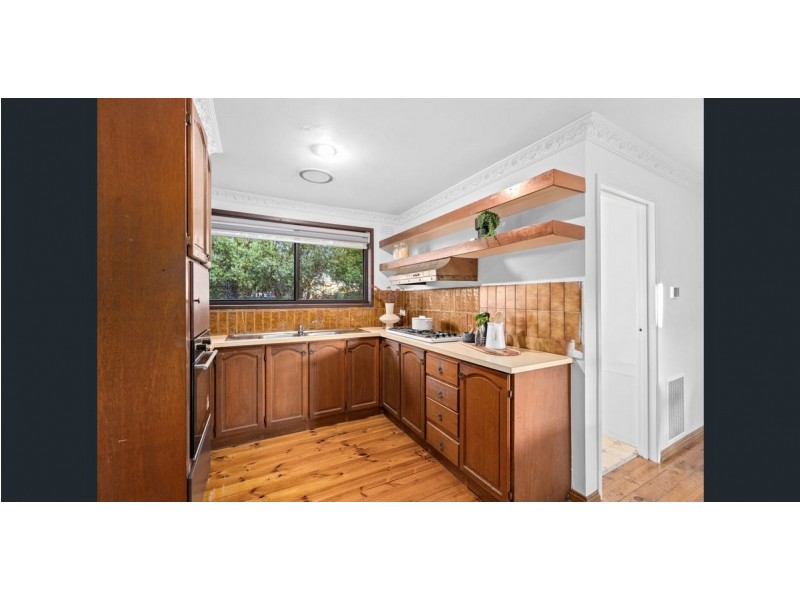 1 Langdon Crescent, Craigieburn VIC 3064
