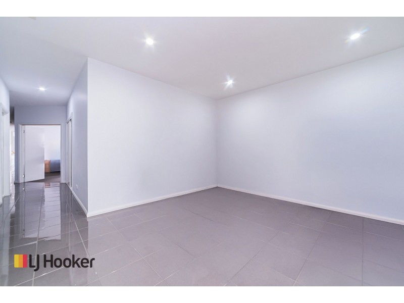35 Natural Drive, Craigieburn VIC 3064