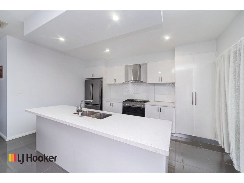 35 Natural Drive, Craigieburn VIC 3064