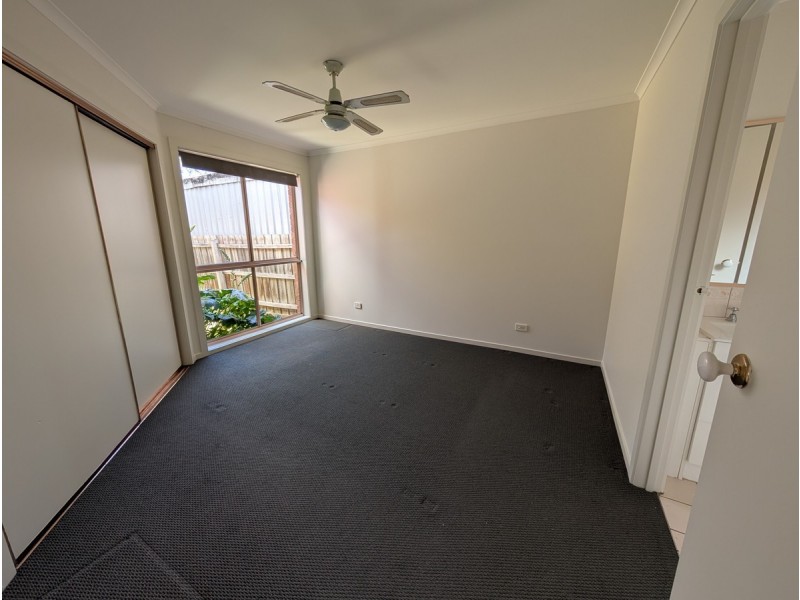 11 Brecon Nook, Craigieburn VIC 3064