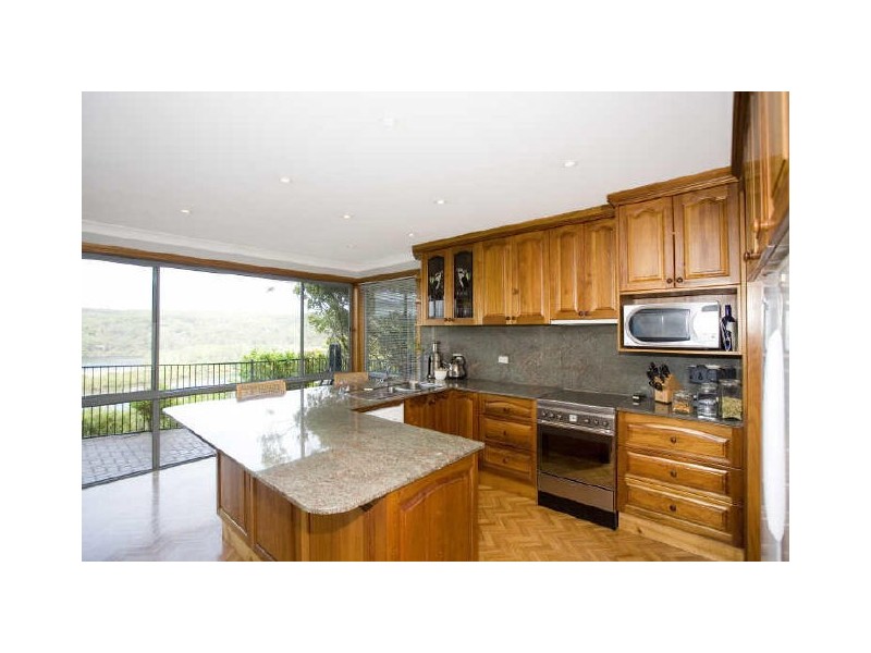 38 Mansion Point Road, Grays Point NSW 2232